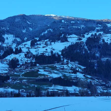 Ferienwohnung Kroell Zell am Ziller Room photo