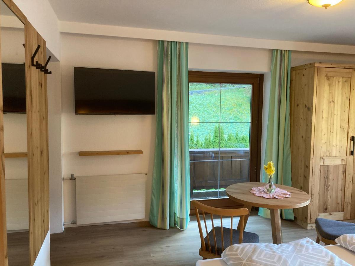 Ferienwohnung Kroell Zell am Ziller Exterior photo