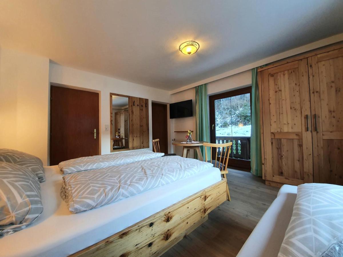 Ferienwohnung Kroell Zell am Ziller Exterior photo